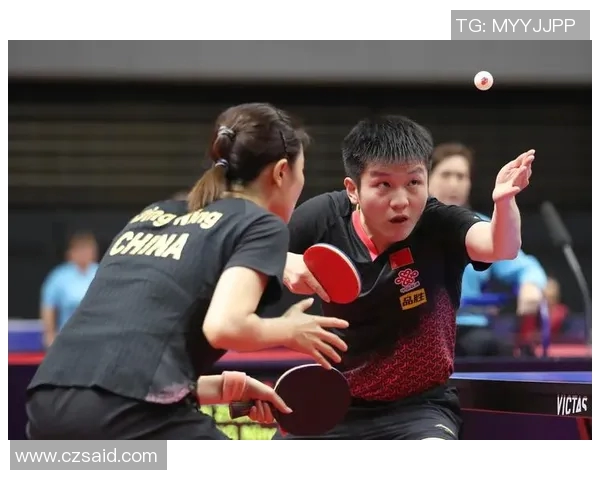 丁宁与早田的巅峰对决乒乓球赛场上的精彩瞬间与战术解析